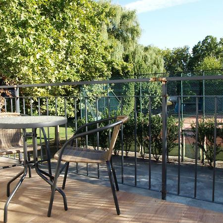 Garden Club Panzio Bed and Breakfast Balatonmáriafürdő Eksteriør billede